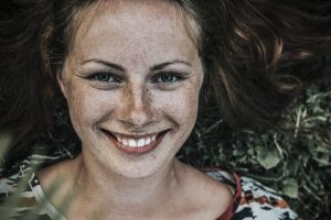 Jak pozbyć się sińców pod oczami?